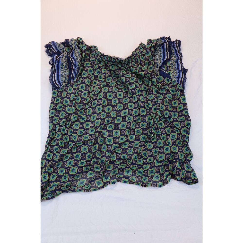 Velvet By Graham & Spencer Dahlia Blouse Women's Green Geometric Ruffle Size L - Picture 3 of 5